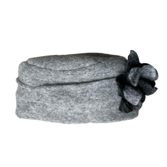 LAFENICE Venice Italy Women’s Wool Hat Flower Detail Gray main image 7